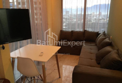 Квартира 2-комн 53 м² - Юр'ївська, Батумі