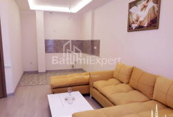 Квартира 2-комн 56 м² - Oлександра Пушкiна, Батумі