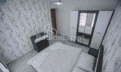 Квартира 2-комн 47 м² - Шерифа Хімшіашвілі, Батумі