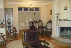 Квартира 4-комн 127 м² - Юр'ївська, Батумі