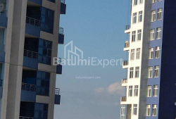 Квартира 2-комн 51 м² - Ніко Піросмані, Батумі