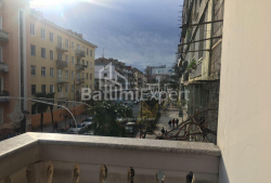 Квартира 4-комн 138 м² - Мемеда Абашидзе, Батумі