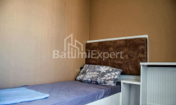 Квартира 3-комн 67 м² - Зураба Горгiладзе, Батумі