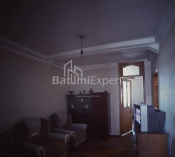 Квартира 3-комн 60 м² - Юр'ївська, Батумі