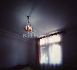 Квартира 3-комн 60 м² - Юр'ївська, Батумі