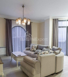 Квартира 4-комн 140 м² - Юр'ївська, Батумі