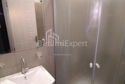 Квартира 3-комн 80 м² - Oлександра Пушкiна, Батумі
