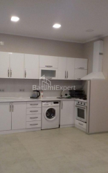 Квартира 3-комн 87 м² - Юр'ївська, Батумі