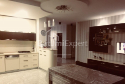 Квартира 152 м² - Зураба Горгiладзе, Батумі, Грузія