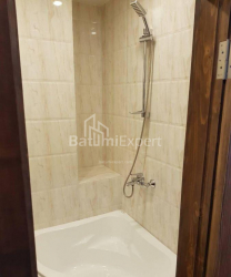 Квартира 45 м² - Зураба Горгiладзе, Батумі, Грузія