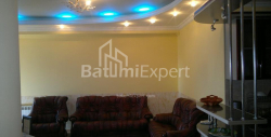 Квартира 3-комн 85 м² - Михайла Лермонтова, Батумі