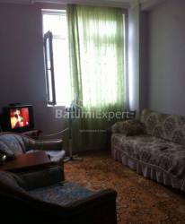 Квартира 2-комн 40 м² - Михайла Лермонтова, Батумі