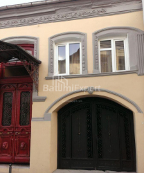 Квартира 5-комн 172 м² - Юр'ївська, Батумі