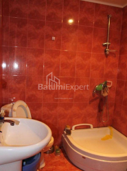 Квартира 3-комн 70 м² - Юр'ївська, Батумі