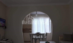 Квартира 2-комн 44 м² - Іване Джавахишвілі, Батумі