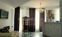 Квартира 3-комн 62 м² - Руставелі, Батумі