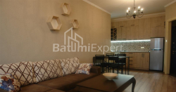 Квартира 2-комн 50 м² - Вахтанга Горгасалі, Батумі