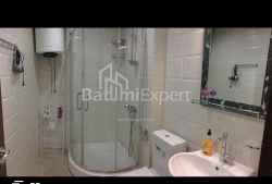 Квартира 3-комн 48 м² - Юсуфа Кобаладзе, Батумі