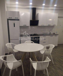 Квартира 2-комн 55 м² - Шерифа Хімшіашвілі, Батумі