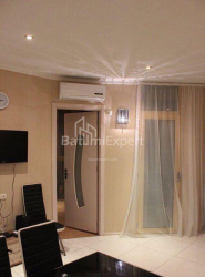 Квартира 3-комн 90 м² - Юр'ївська, Батумі