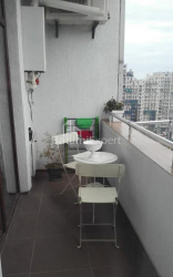 Квартира 4-комн 92 м² - Зураба Горгiладзе, Батумі
