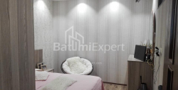 Квартира 4-комн 92 м² - Зураба Горгiладзе, Батумі