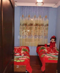Квартира 3-комн 42 м² - Генерала Аслана Абашидзе, Батумі