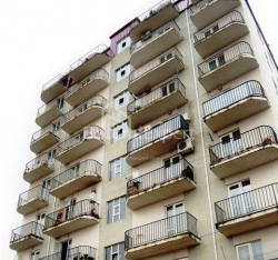Квартира 4-комн 80 м² - Юр'ївська, Батумі