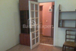 Квартира 3-комн 80 м² - Зураба Горгiладзе, Батумі