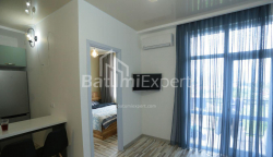 Квартира 2-комн 40 м² - Петра Багратіоні, Батумі