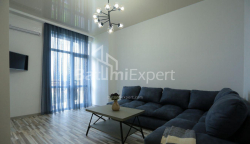 Квартира 2-комн 40 м² - Петра Багратіоні, Батумі