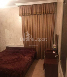 Квартира 3-комн 70 м² - Юр'ївська, Батумі