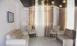Квартира 80 м² - Зураба Горгiладзе, Батумі, Грузія