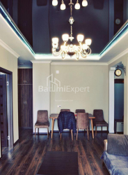Квартира 2-комн 60 м² - Іллі Чавчавадзе, Батумі
