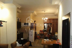 Квартира 3-комн 70 м² - Юр'ївська, Батумі