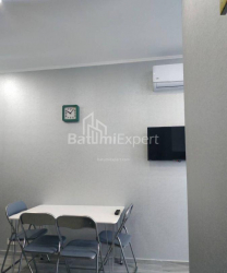 Квартира 2-комн 34 м² - Ніко Піросмані, Батумі