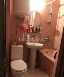 Квартира 2-комн 45 м² - Михайла Лермонтова, Батумі