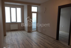 Квартира 3-комн 90 м² - Юр'ївська, Батумі