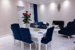 Квартира 4-комн 85 м² - Oлександра Пушкiна, Батумі