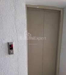 Квартира 2-комн 47 м² - Юсуфа Кобаладзе, Батумі