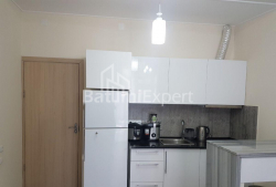Квартира 2-комн 61 м² - Ангiса, Батумі