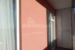 Квартира 4-комн 68 м² - Юр'ївська, Батумі