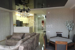 Квартира 3-комн 115 м² - Юр'ївська, Батумі