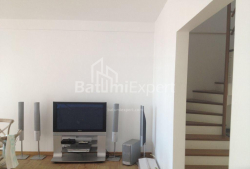Квартира 4-комн 153 м² - Юр'ївська, Батумі