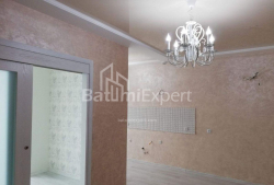 Квартира 2-комн 47 м² - Юсуфа Кобаладзе, Батумі