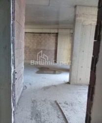Квартира 3-комн 73 м² - Юр'ївська, Батумі