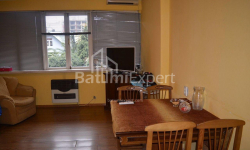 Квартира 3-комн 65 м² - Юр'ївська, Батумі