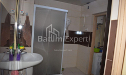 Квартира 3-комн 67 м² - Михайла Лермонтова, Батумі
