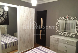 Квартира 4-комн 75 м² - Хайдара Абашидзе, Батумі