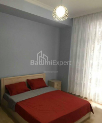 Квартира 2-комн 77 м² - Царя Парнаваза, Батумі